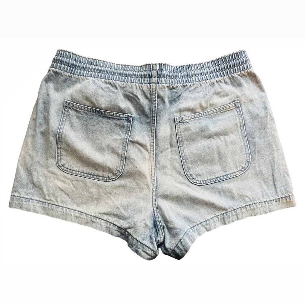 GAP Women's Blue Jean Shorts - Picture 3 of 5
